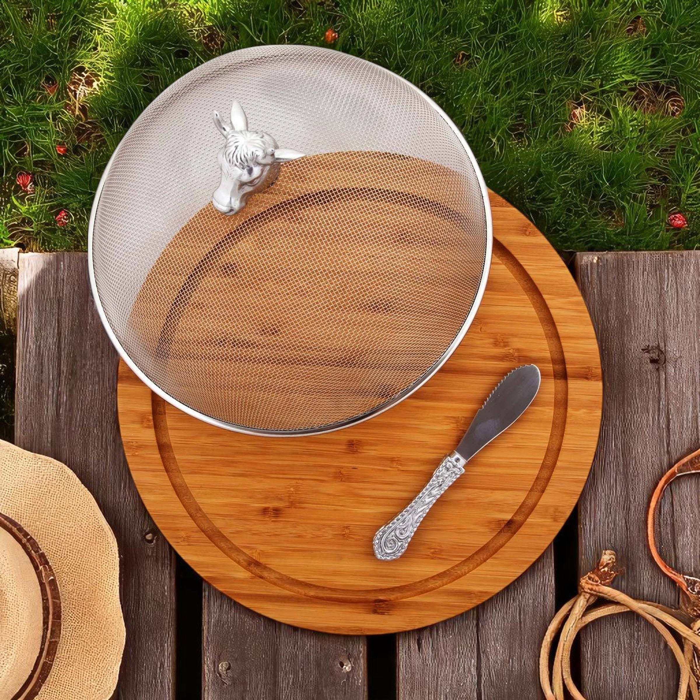 Cow Head 3 Piece Picnic Cheese Board / Spreader - Image 4