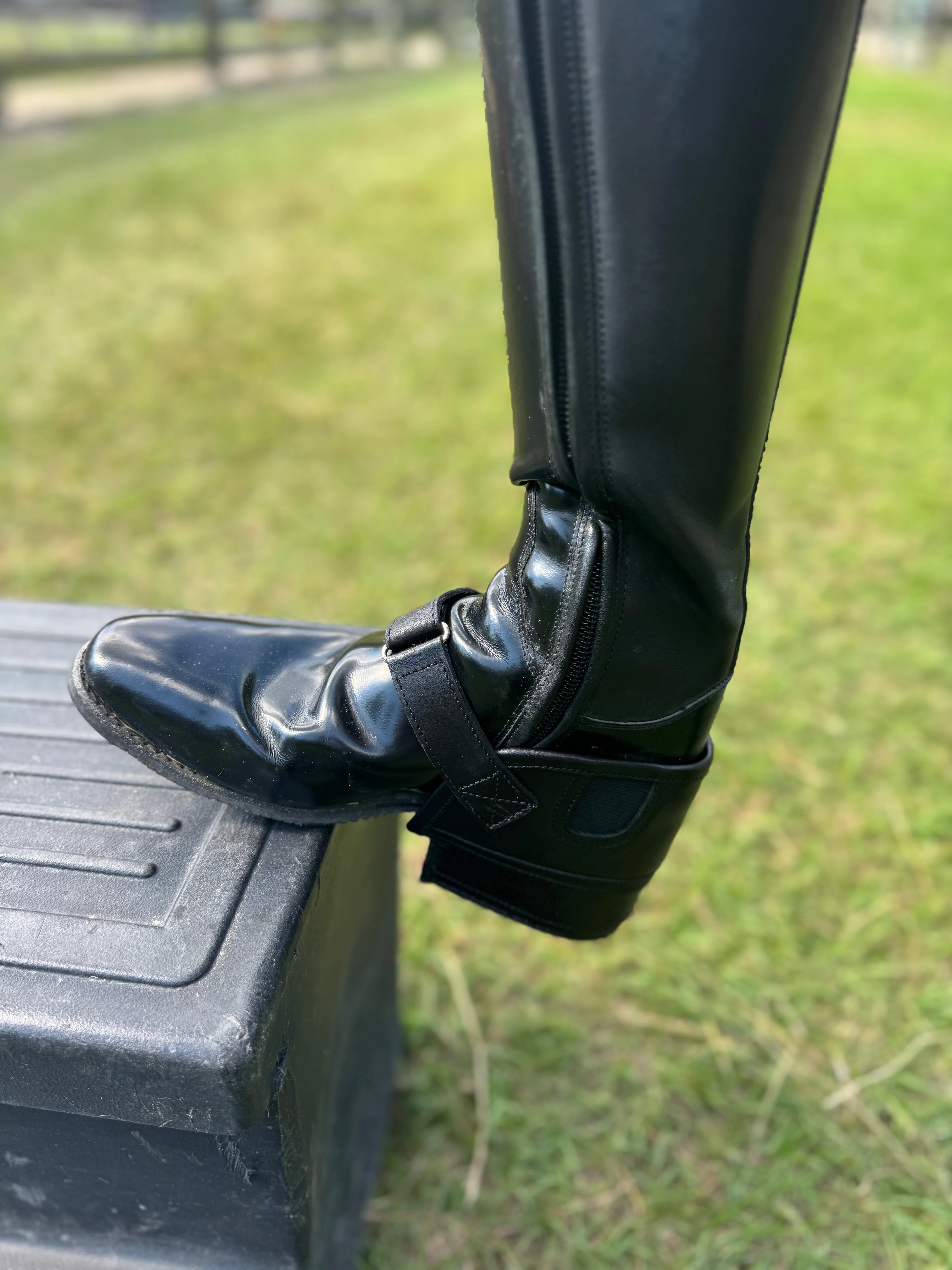 Equisole EXternal-Weighted Training Aid for Equestrians - Image 5