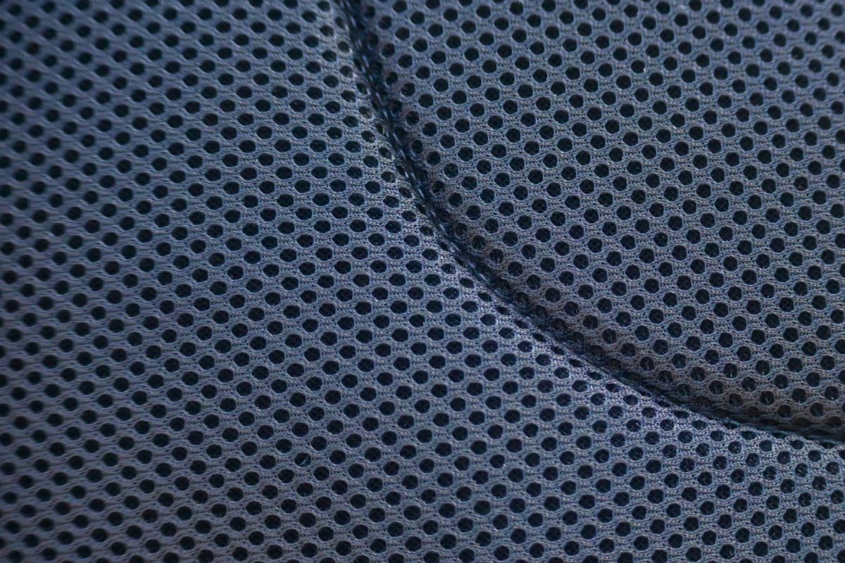 General Purpose Mesh Saddle Pad with Quick Dry Cotton Lining in Navy, White, or Black - Image 13