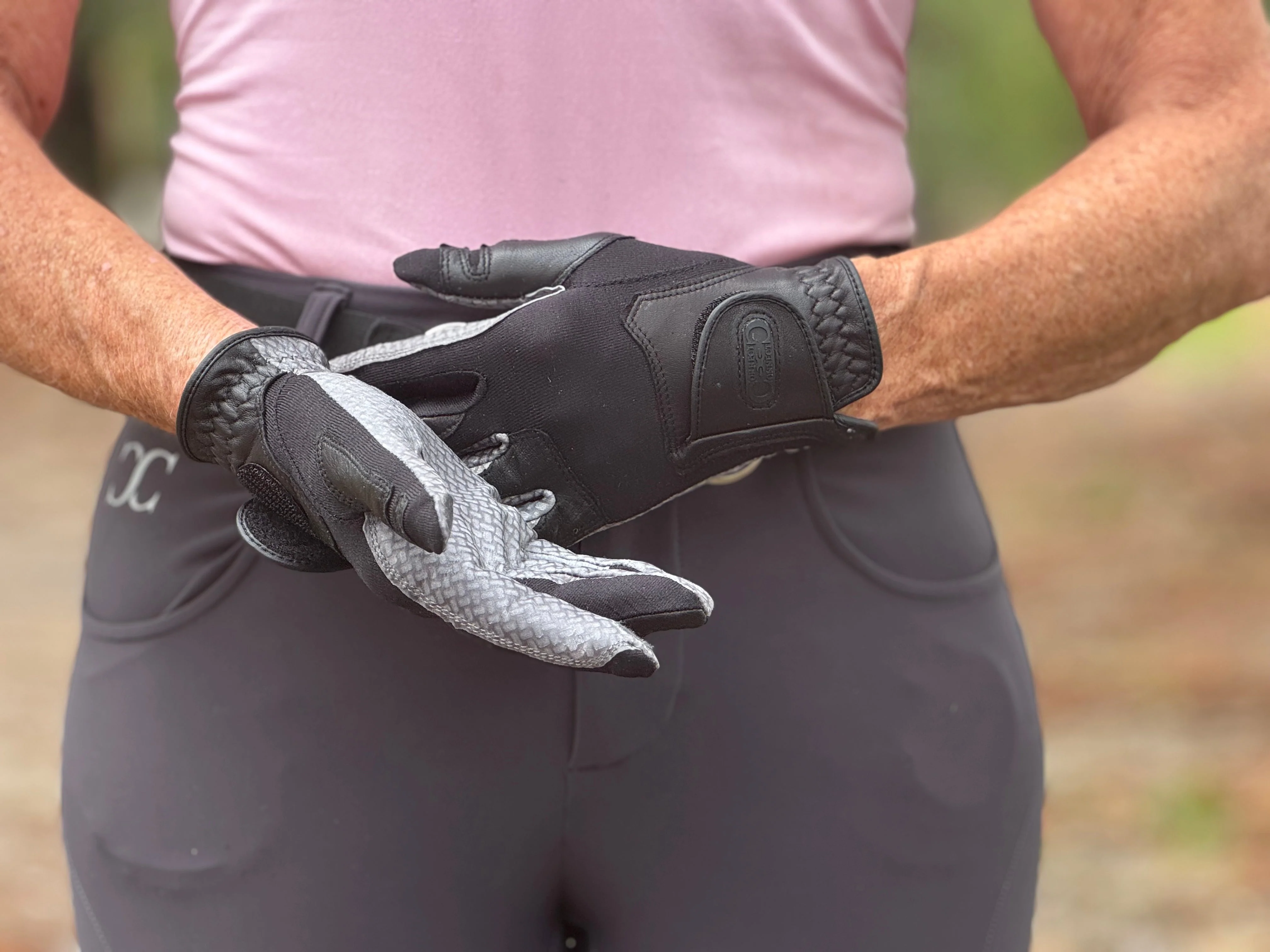 Oil-Tac Coppertech Leather Premium Riding Glove in Black - Image 2