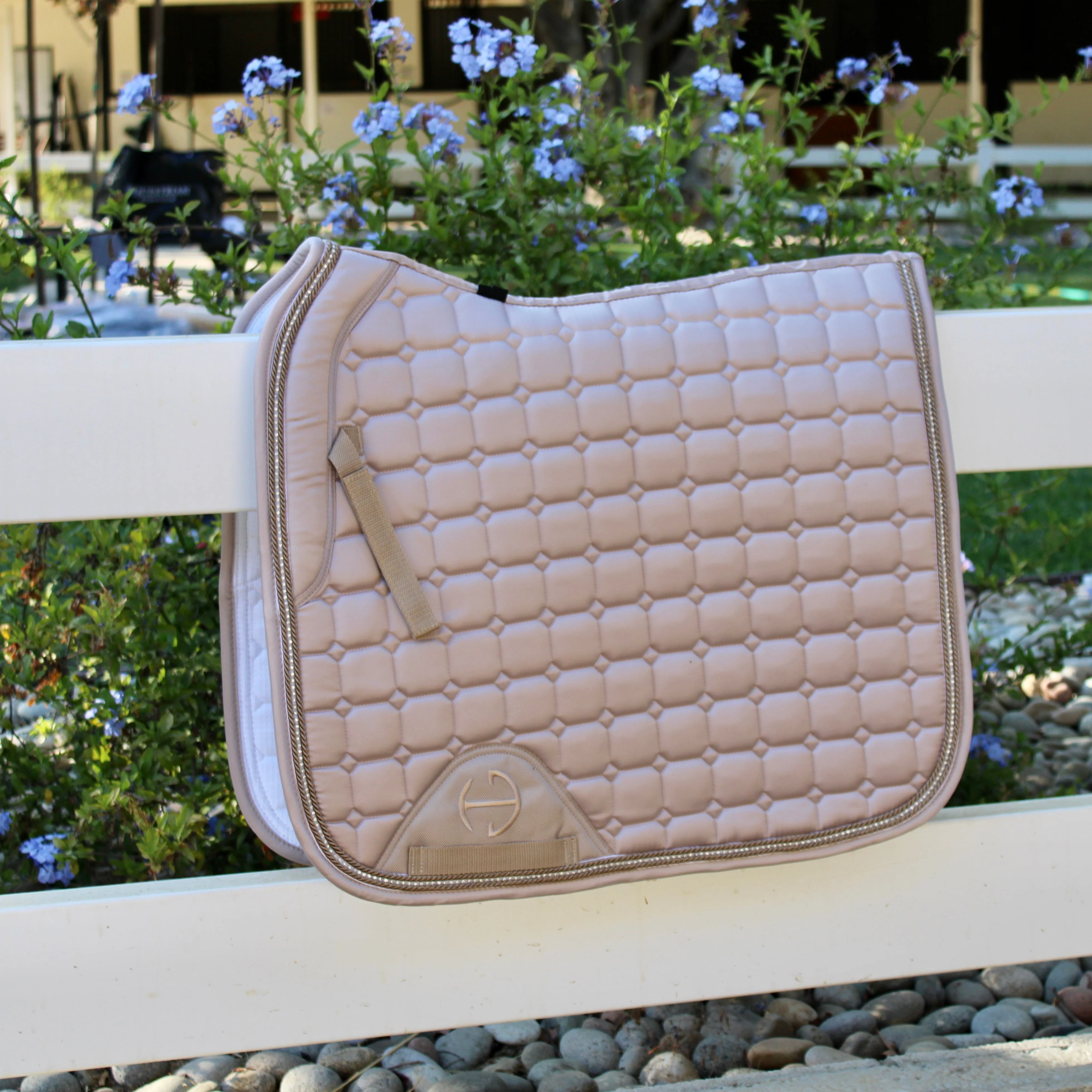 Satin Classic Dressage Saddle Pad - Champagne Cristal - Image 8