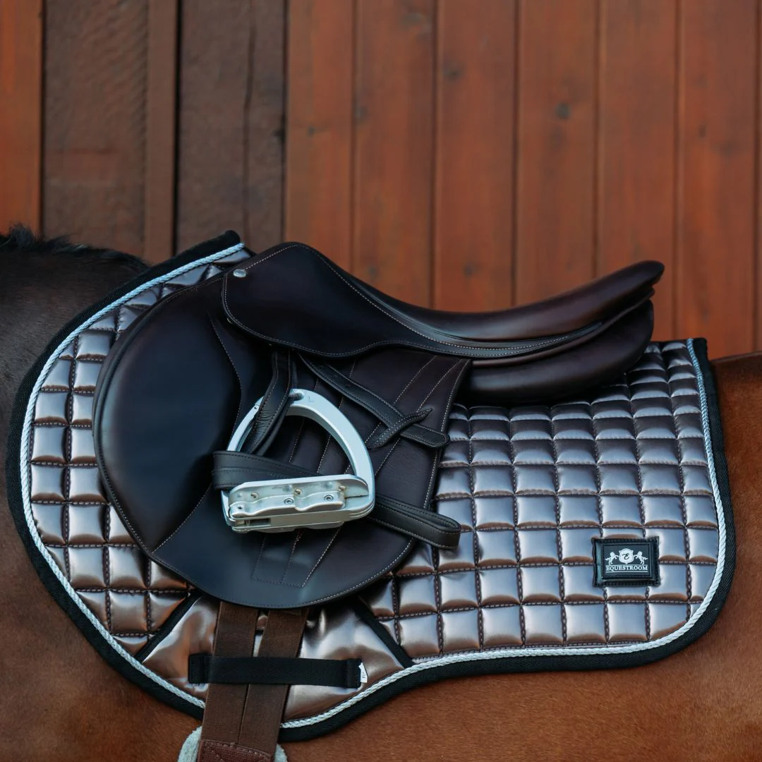 Spaceship Grey Saddle Pad Set - Image 3
