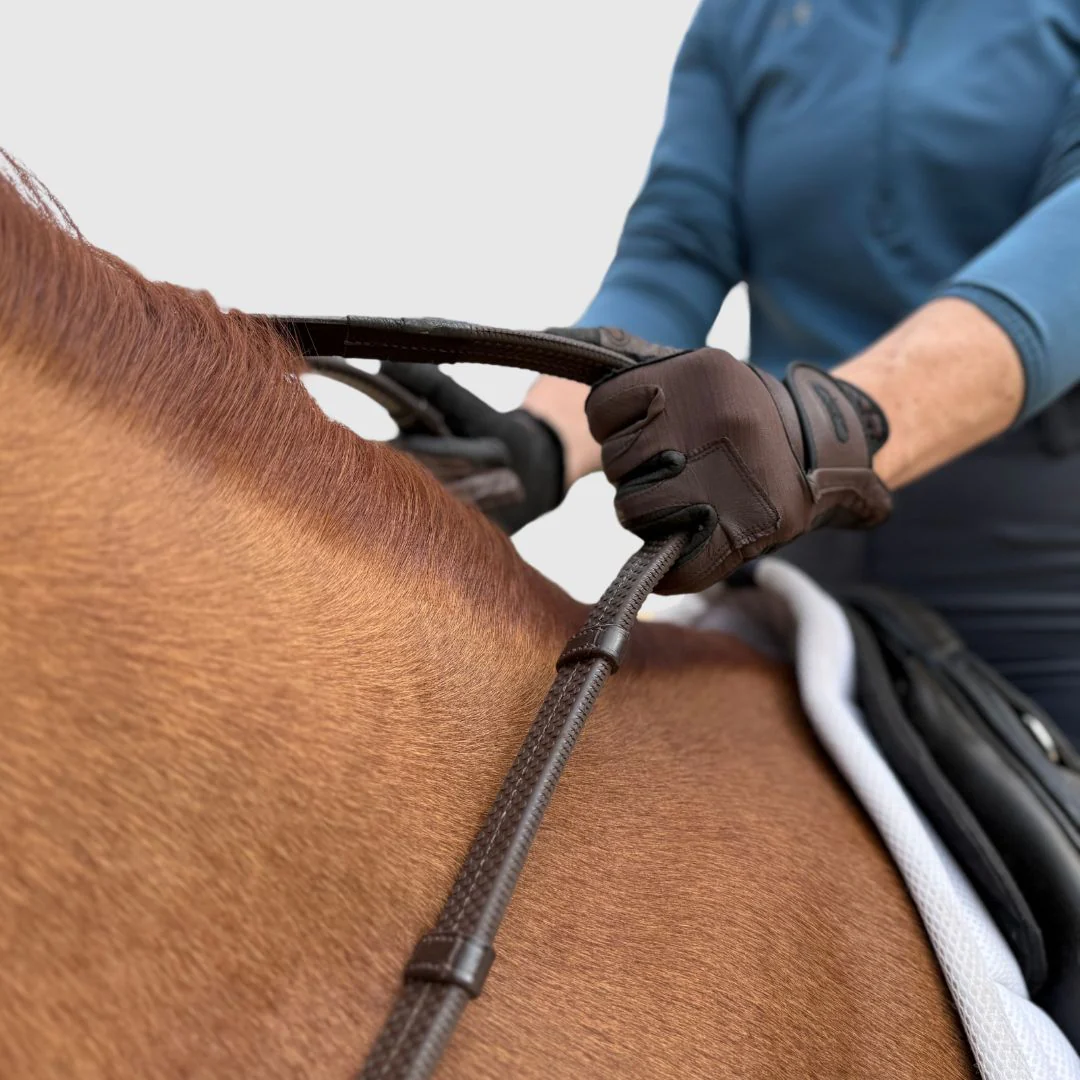 Super Grip Reins -Heavy Rubber Rein for Ultimate Grip- Hand Stops 5" (13cm) Apart - Image 2