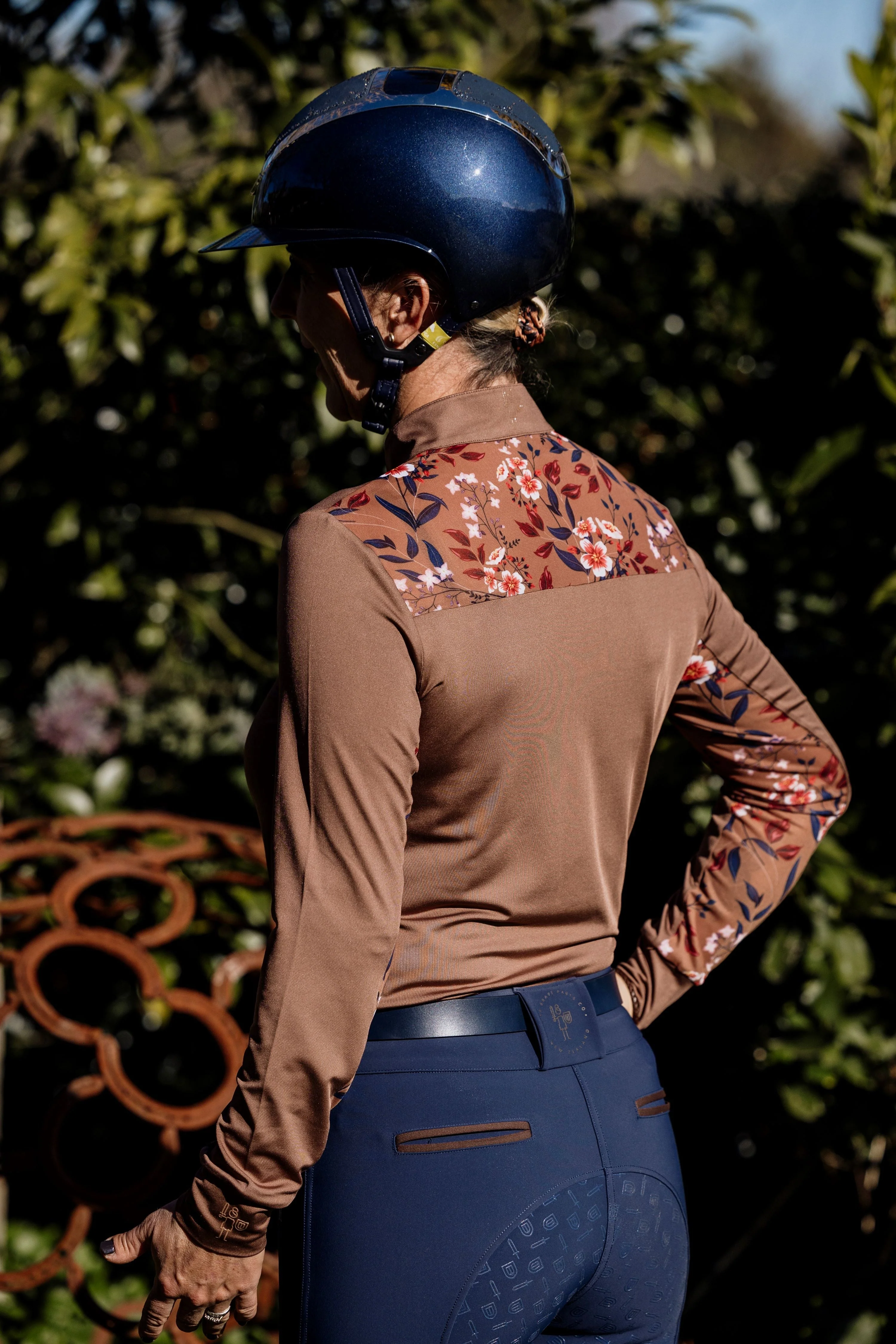 Walnut Floral 1/4 Zip Base Layer